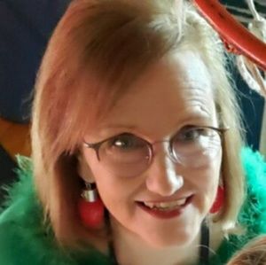 Meet your Posher, Peggy